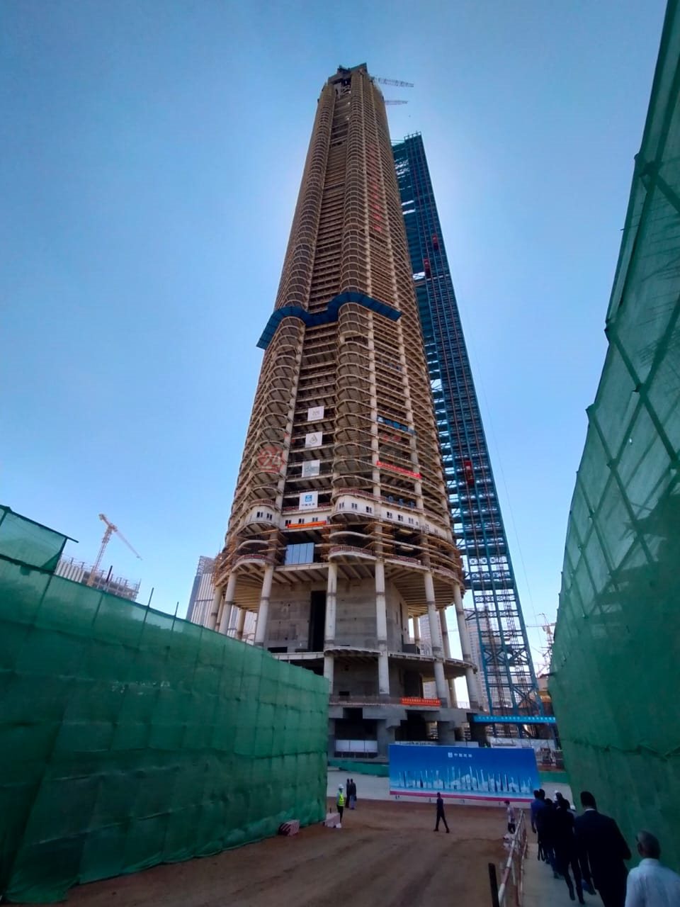 12c0ed6f-4106-4999-bf42-82df20a1c1d0 (2)