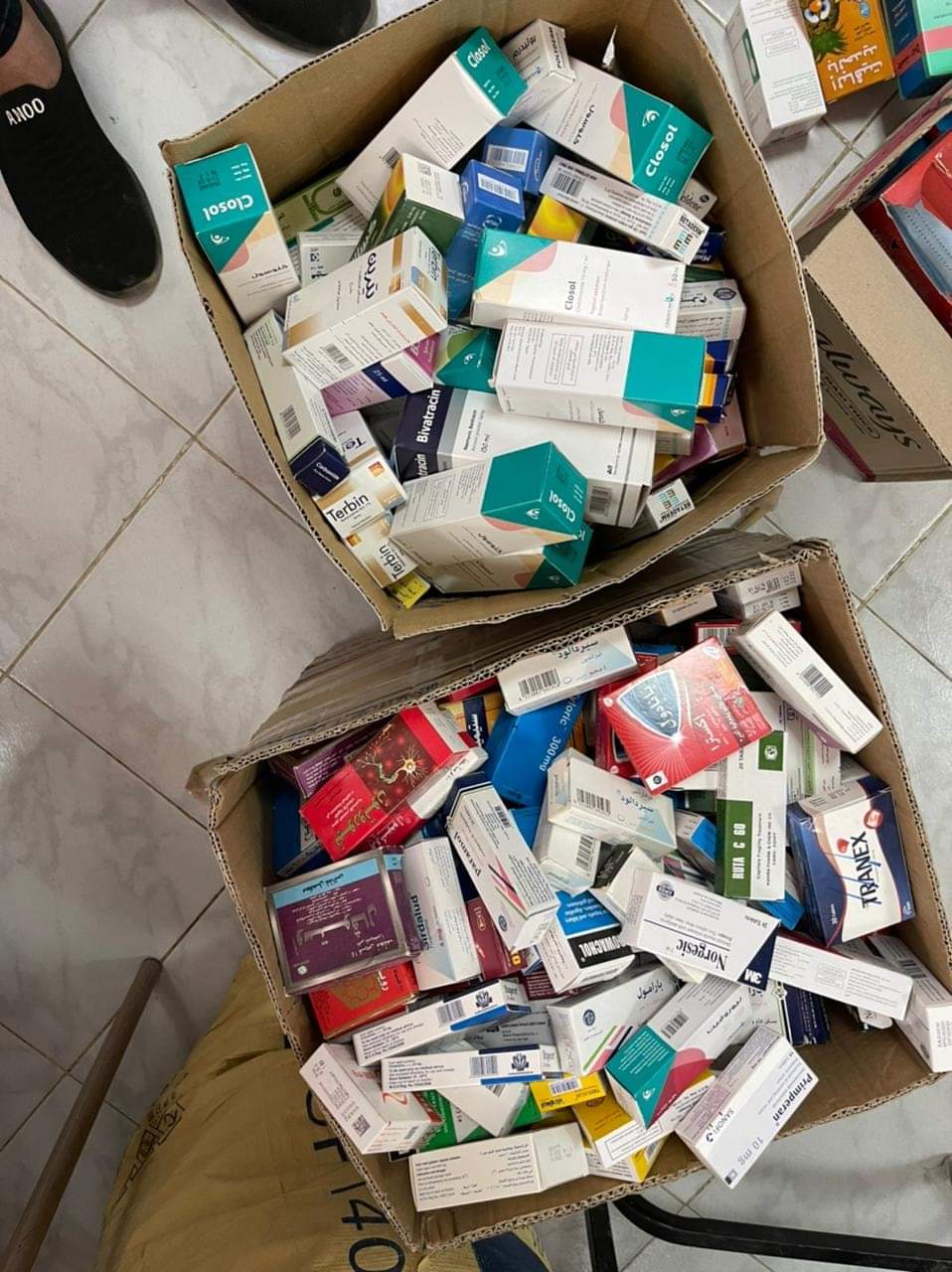 ضبط مكان يديره غير صيدلي ويكشف على المرضى في الفيوم