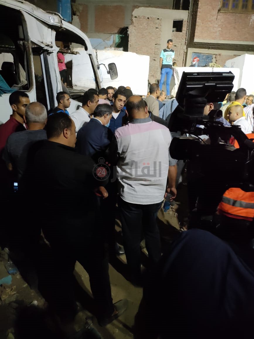 9b93ce4e-652f-40a6-974b-25c3974ec06f