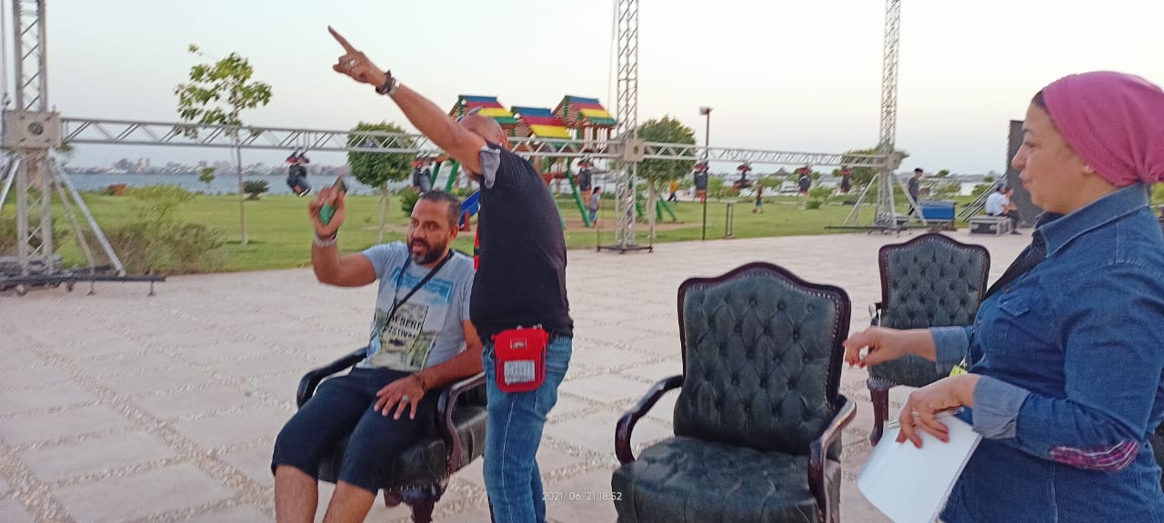 DEAC8B0B-3602-4172-9526-53C3A5EB1D03