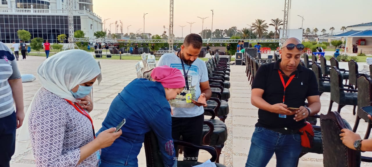 81723383-8C7B-4704-BF1C-F6F4C1D6F505