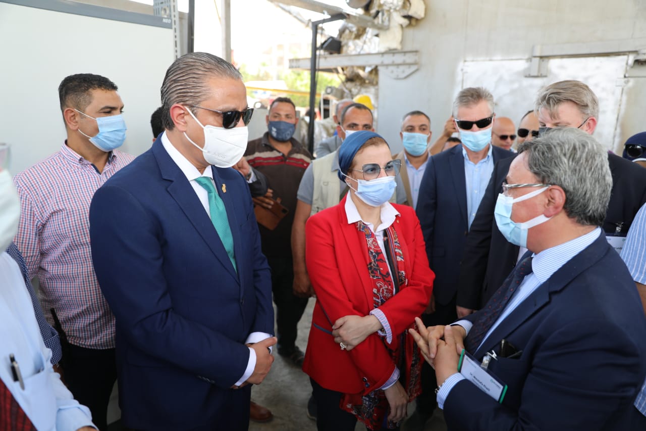 وزيرة البيئة تفتتح مشروع التغويز اللاهوائي