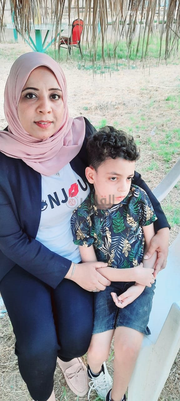 70C018C3-EF9A-4CF3-8B6D-4E4A49F8DF15