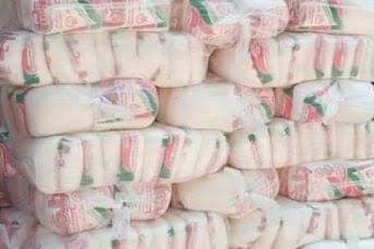 ضبط سلع تموينية في الفيوم قبل تهريبها إلى السوق السوداء