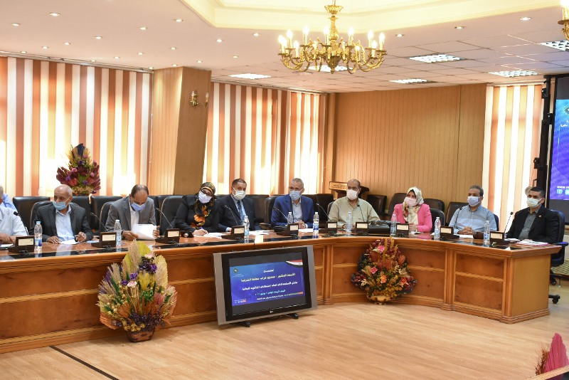 الأجهزة التنفيذية بالشرقية تناقش استعدادات امتحانات الثانوية العامة 04