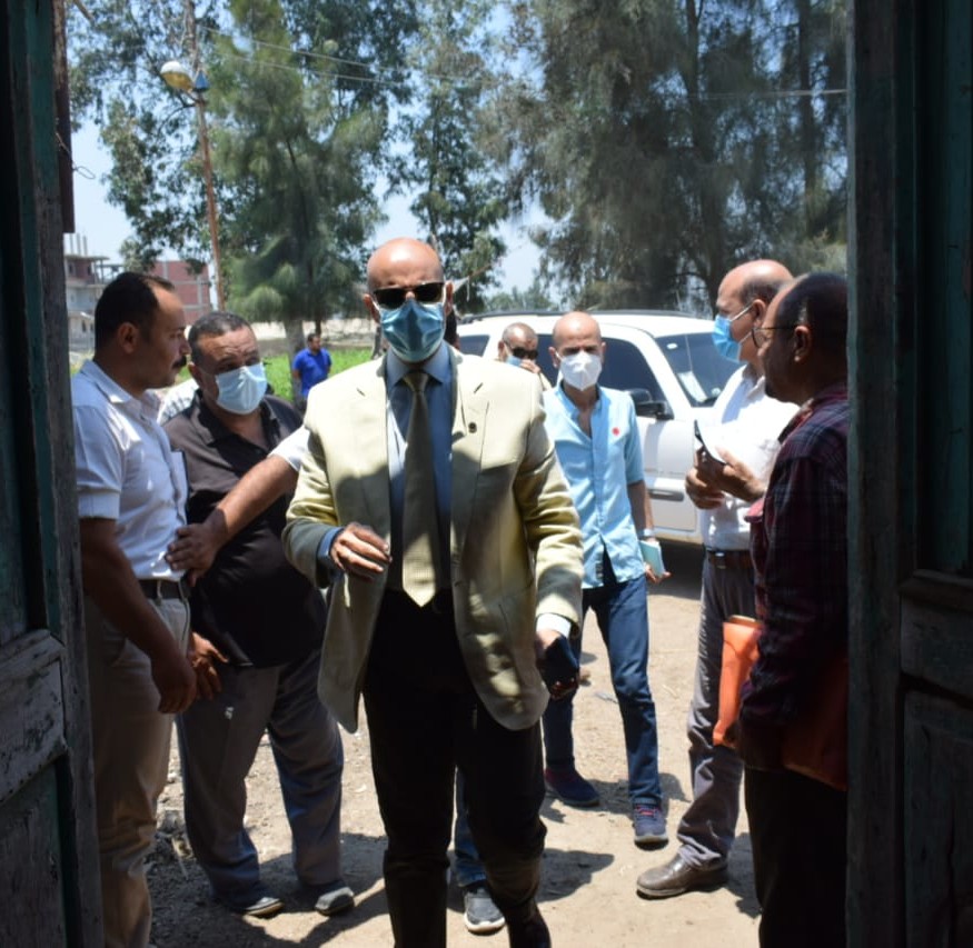 ضبط وإعدام أغذية فاسدة بالشرقية 14