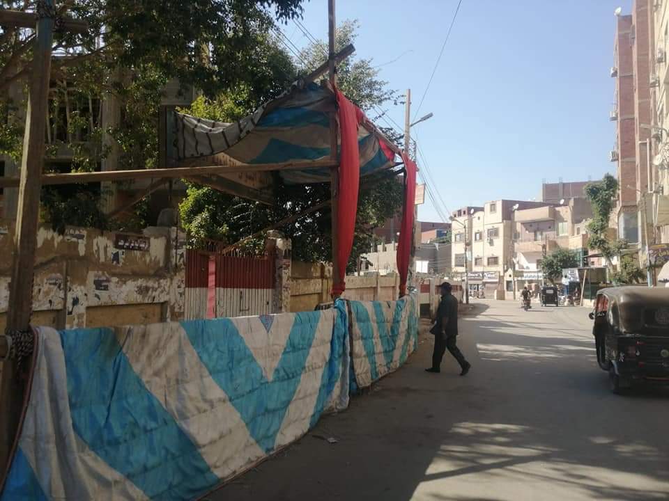 إنشاء سُرادقات وحزام فاصل لحرم المدارس بكافة لجان امتحانات الثانوية العامة في الفيوم