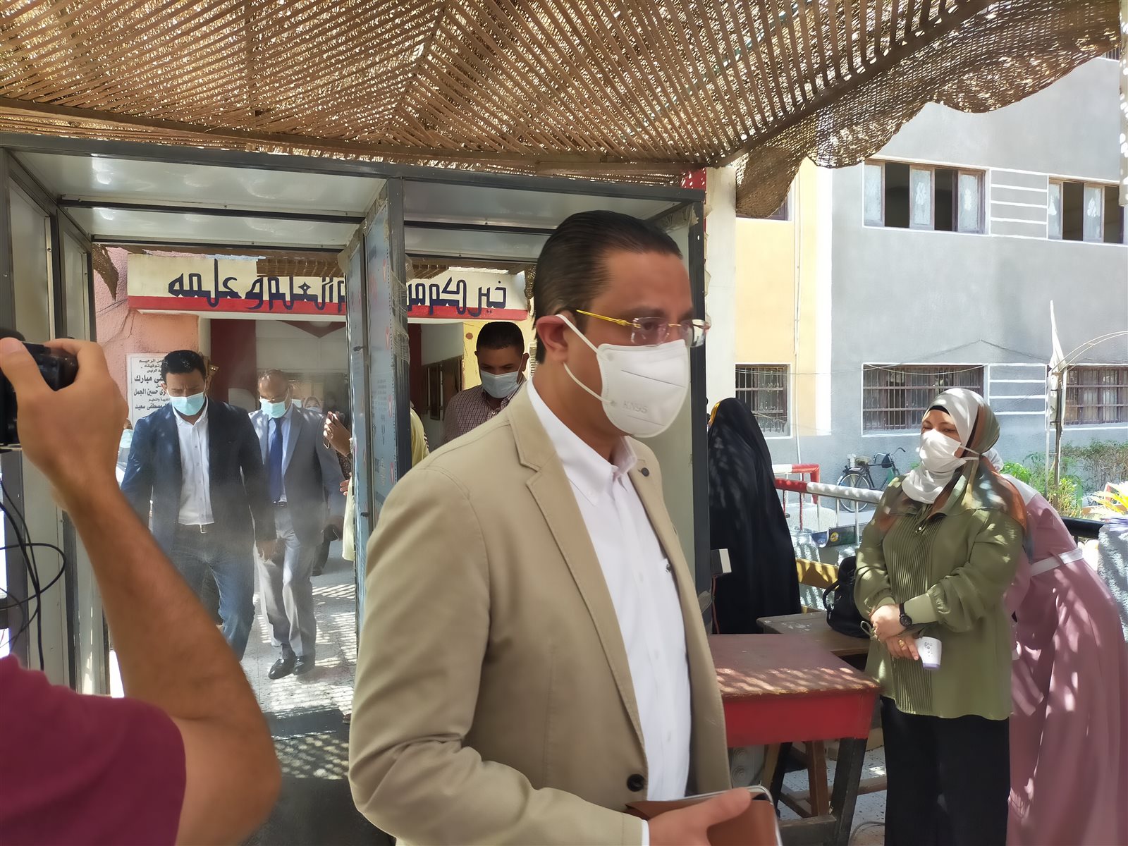 محافظ الفيوم يتفقد لجان الثانوية العامة