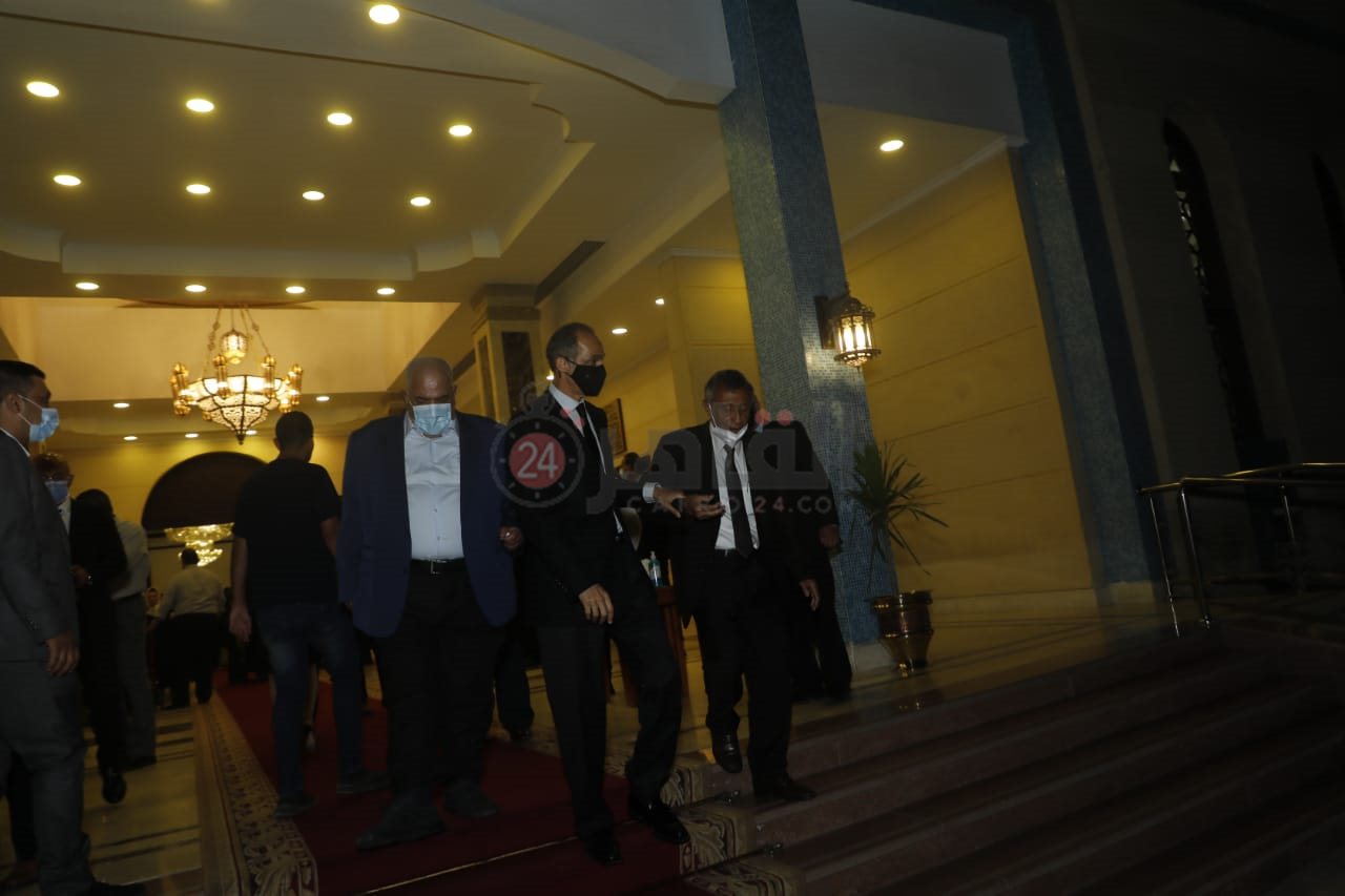 a8052890-8192-4690-8ab7-60e2ba3993cf