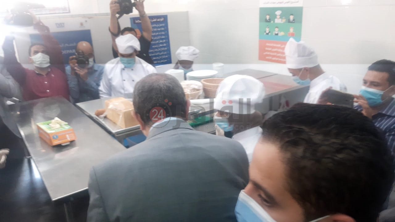 e02b16f1-bbf7-47ac-a5bc-1543bc2ef55c