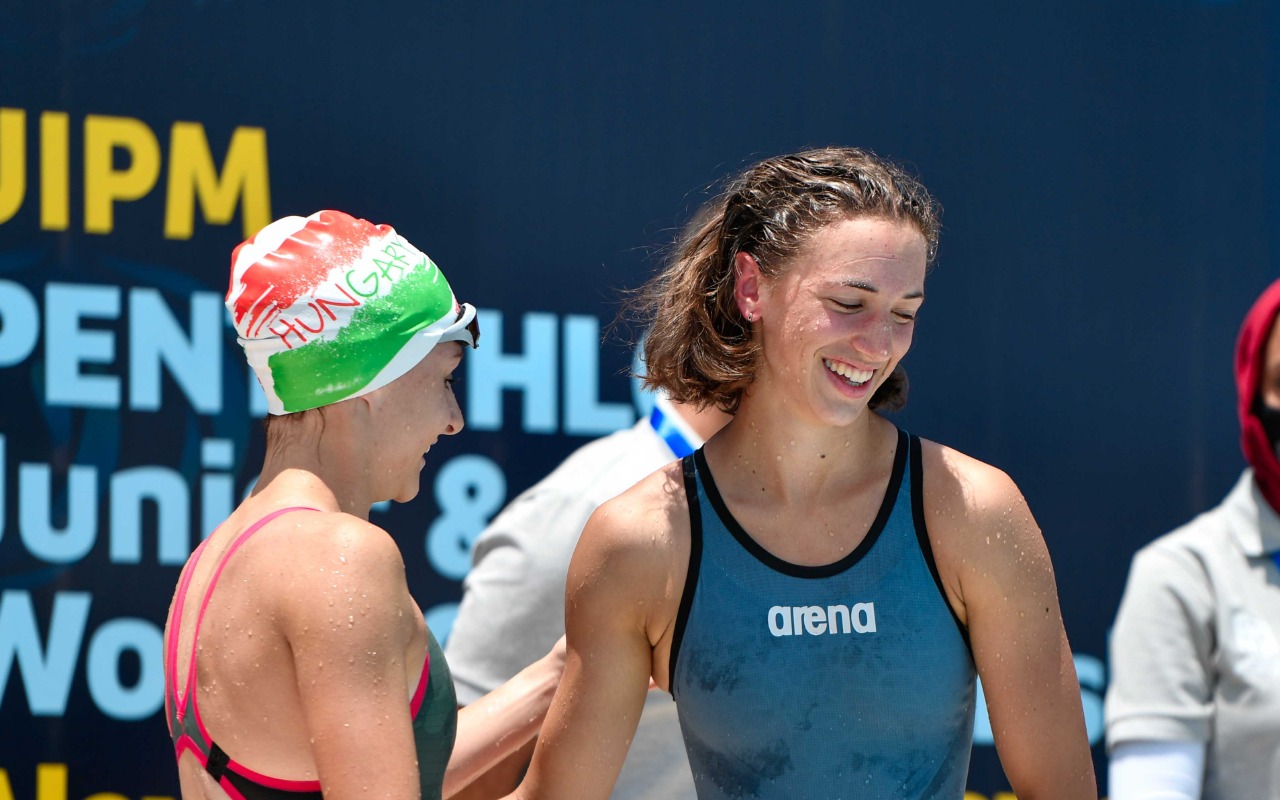 5b47f6ae-71cc-475b-9202-833335cb4b40