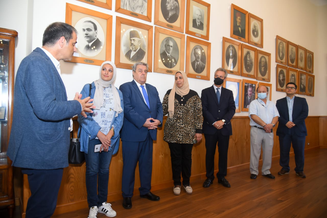 25d7ac2f-5cf9-418b-b7a5-f32febfc8537