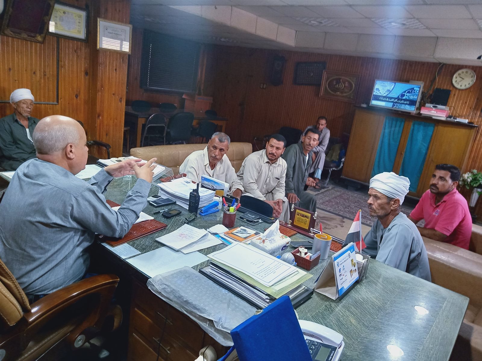 أهالي عزبة أمين باشا بالشرقية يشكون انقطاع المياه 02