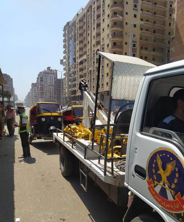 مصادرة عدد من مركبات اتوكتوك المخالفة بالشرقية 01