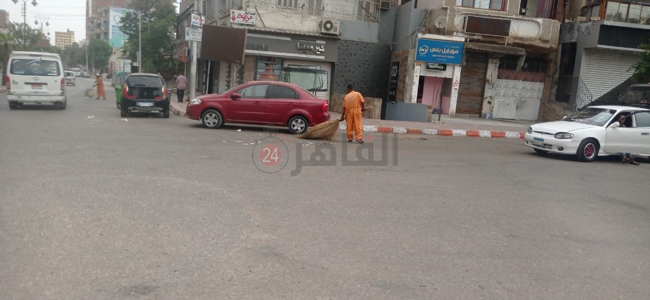 عمال النظافة بقنا محرومين من الإجازة في عيد الأضحى 