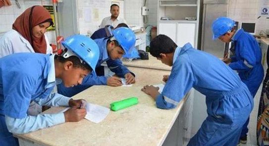 ما هي شروط القبول في مدارس البترول الحكومية بعد الإعدادية؟