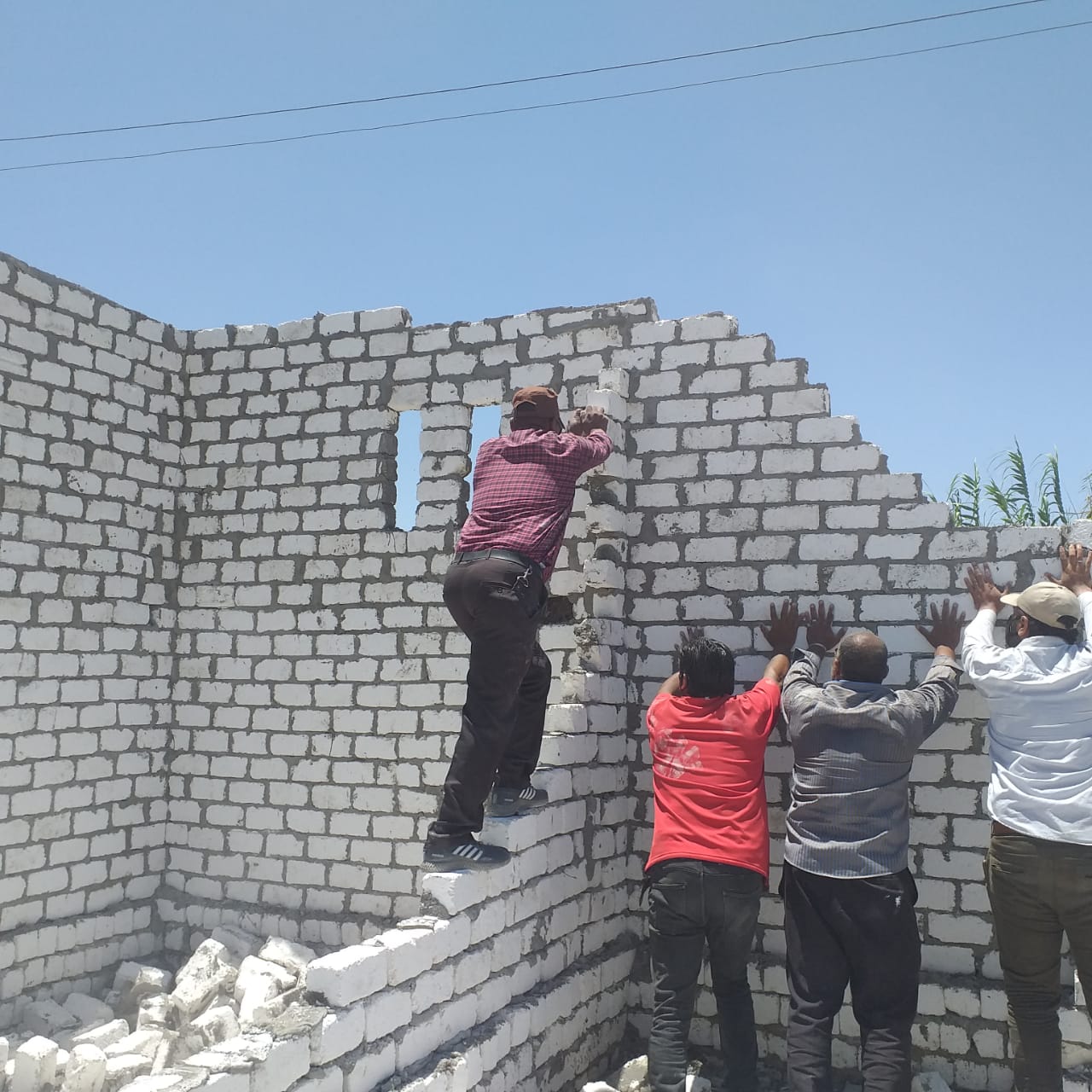 e225051f-37d3-4039-987c-1d030c950349