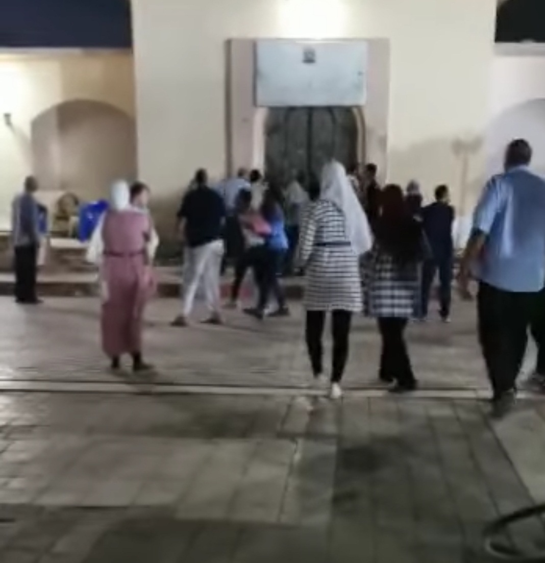 تجمهر أعضاء النادي فور الواقعة 03