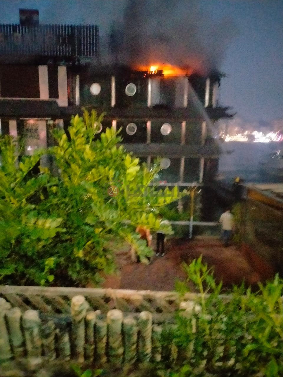 b0647ff7-973e-4ef9-9321-4f8b80c3847b