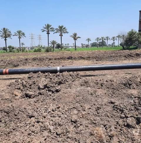 أهالي قرية كفر يوسف بمحافظة دمياط، يشتكون من تضررهم بسبب مد خطوط الغاز بالقرية