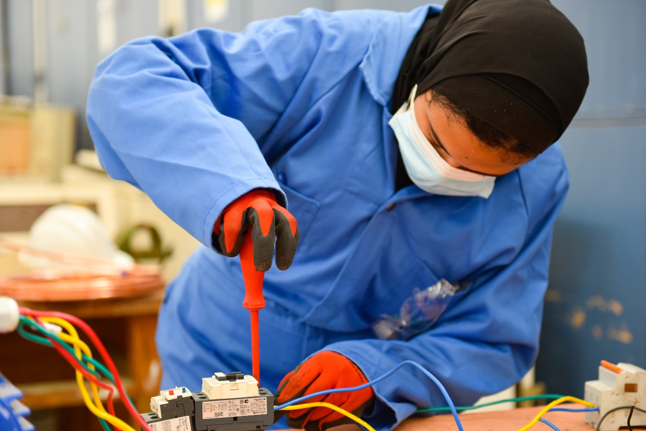 مدرسة متولي الشعراوي للتكنولوجيا التطبيقية (10)