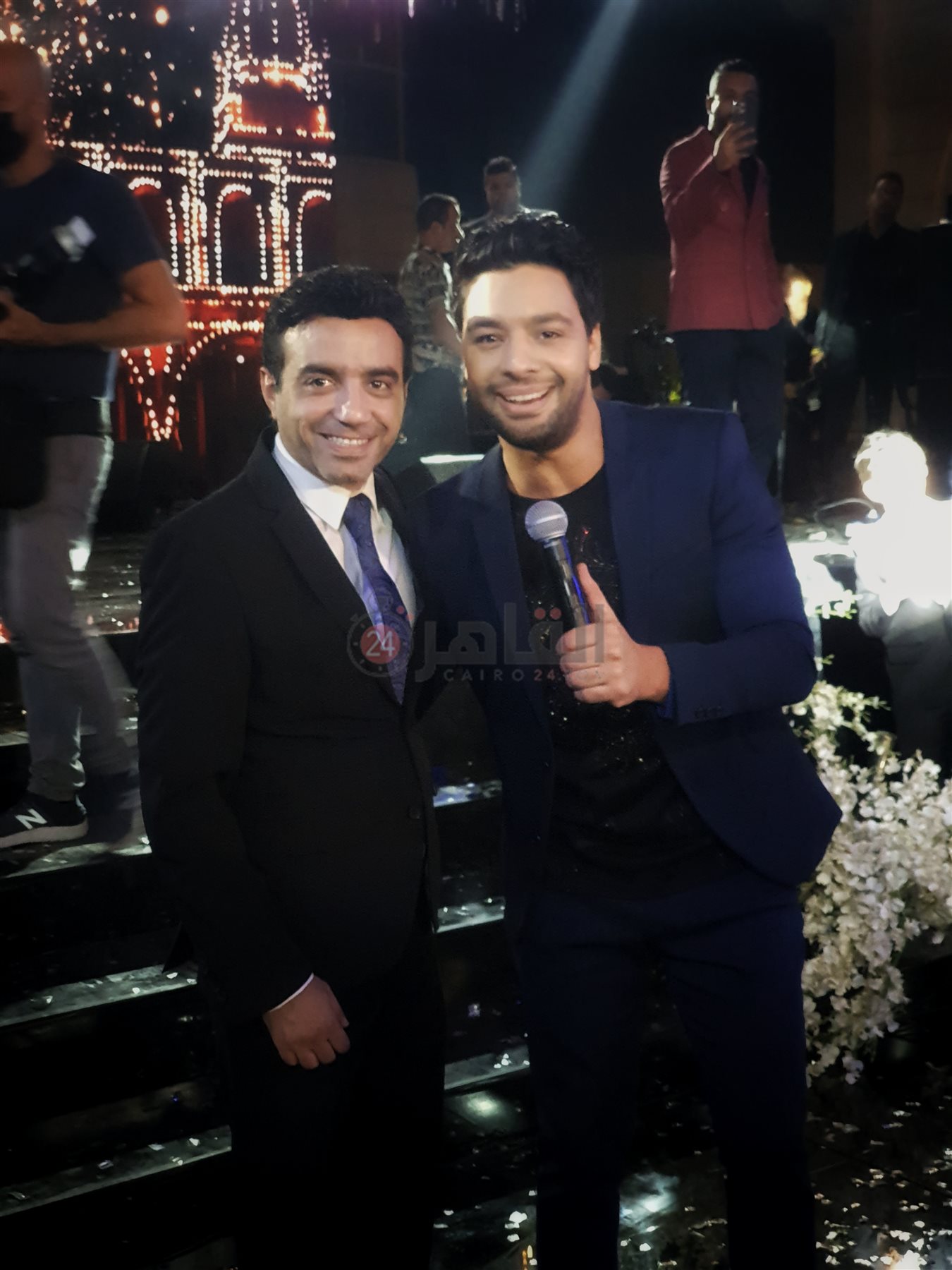 المطرب أحمد جمال والمذيع محمد نشأت من حفل زفاف هاجر أحمد
