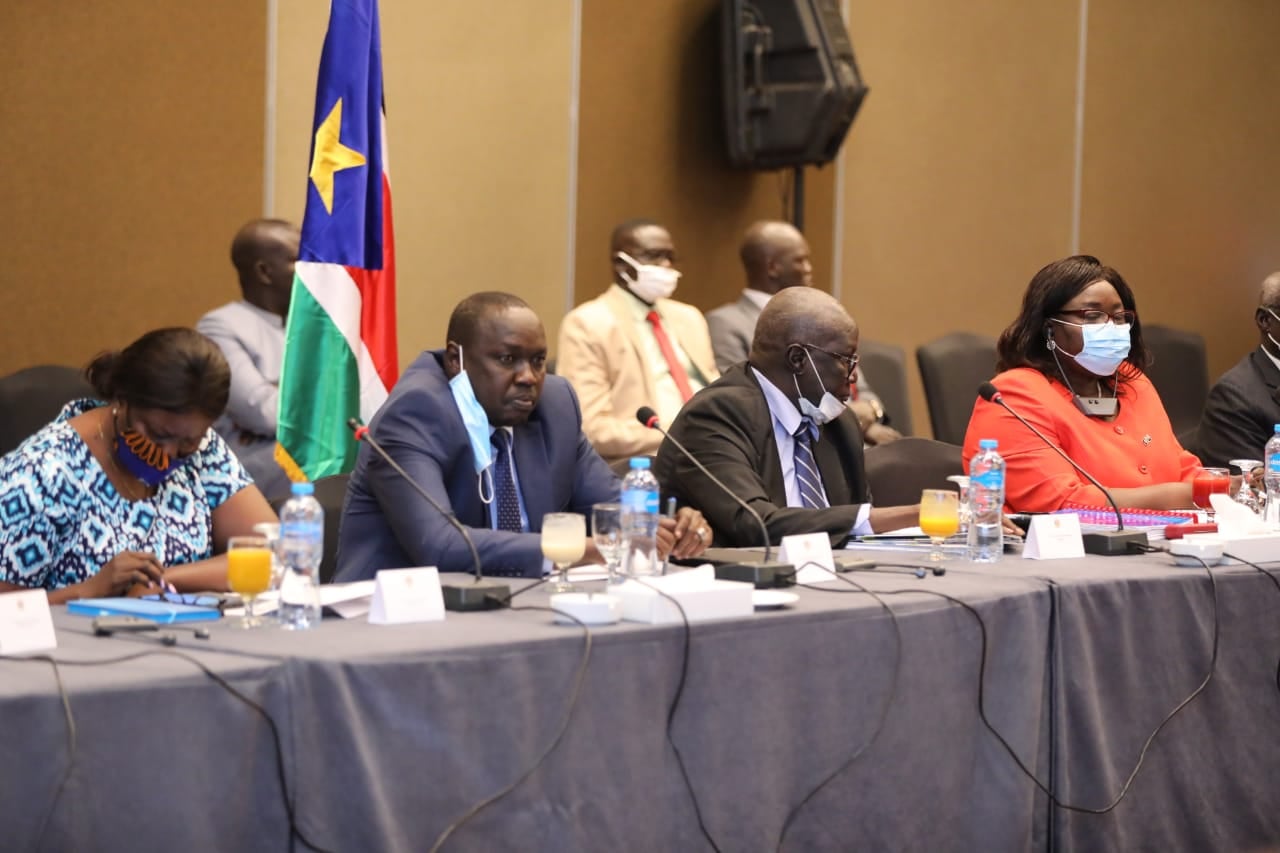 227635950_188377106666051_6131764174113279629_n