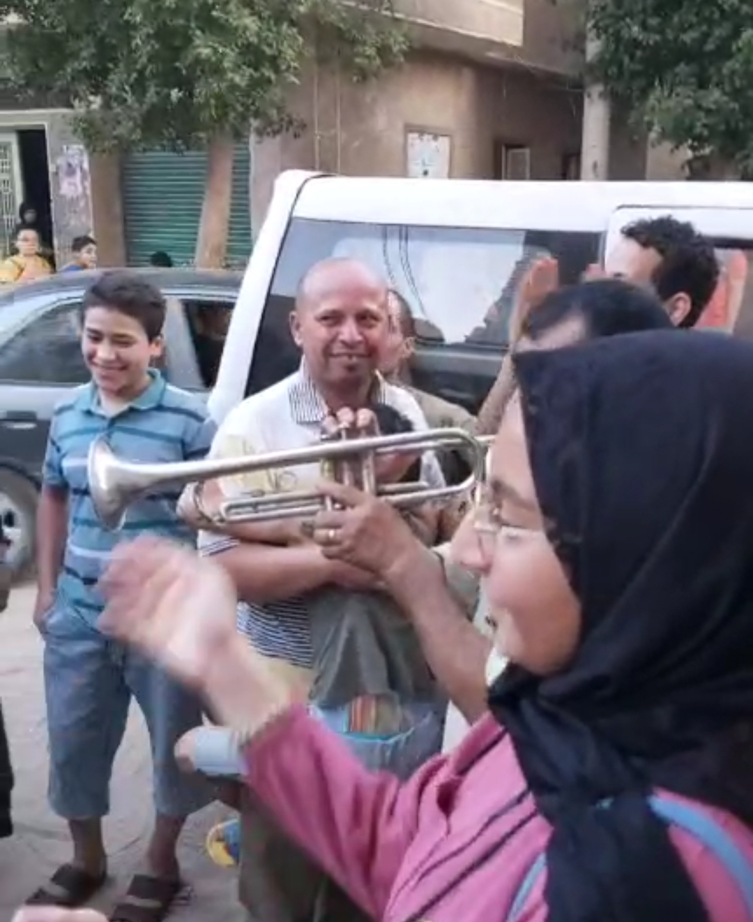 أهالي الفيوم يستقبلون الطحاوي بالزغاريد