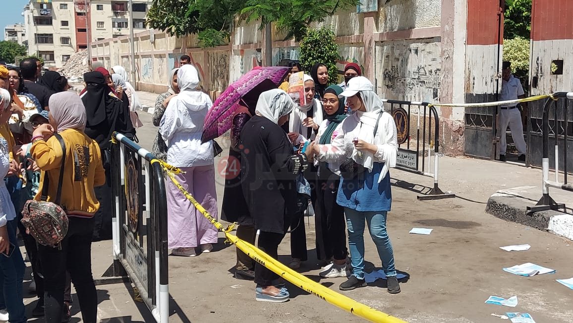 إحتفالات طالبات الثانوية العامة ببورسعيد 