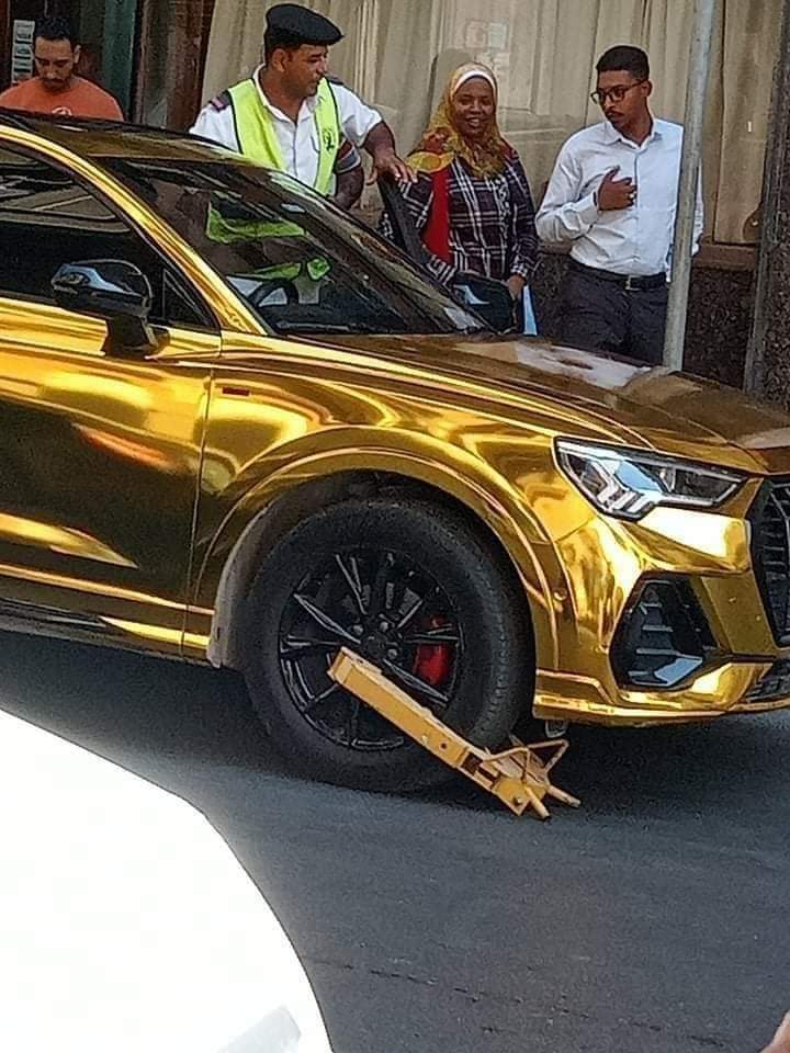 received_196426515837597