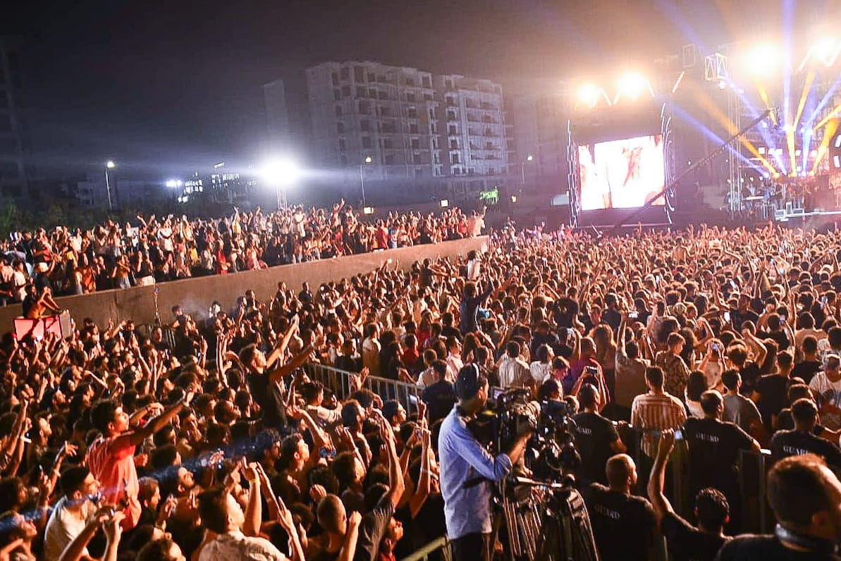 ويجز وعفرتو وباتستيوتا ووزة وتوسكيني يشعلون حفل العلمين الجديدة