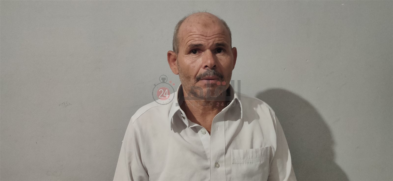 الأب أثناء حديثه لـ القاهرة 24