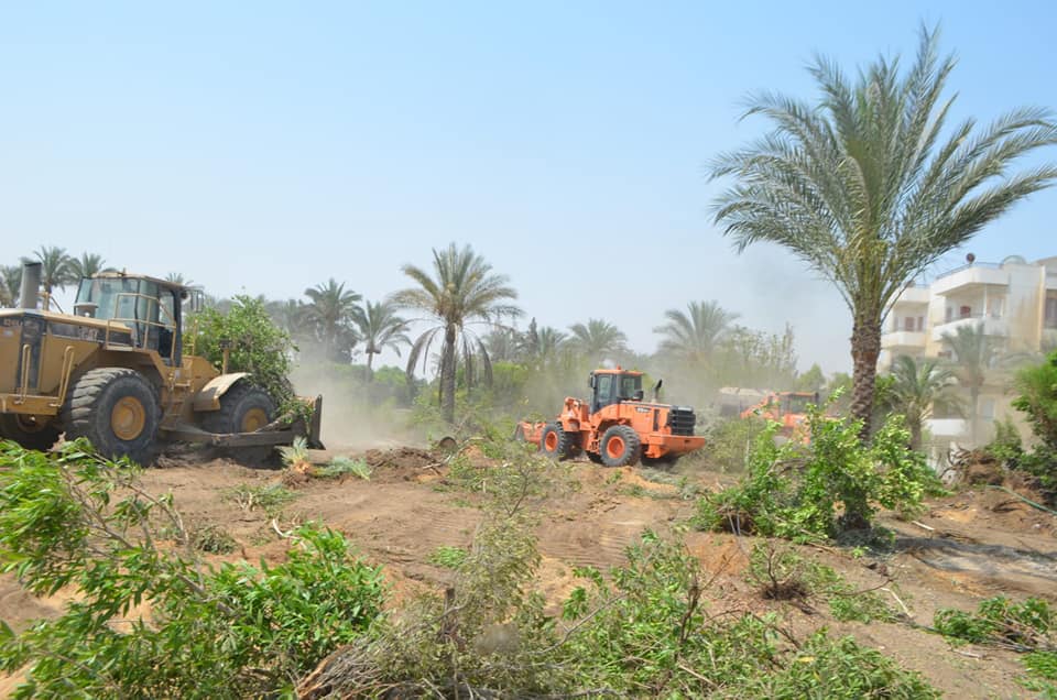 حملة إزالات بالعاشر من رمضان 02