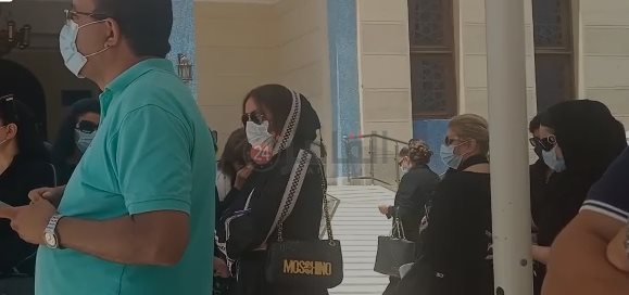 إلهام شاهين