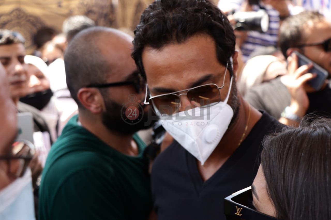 جنازة دلال عبد العزيز 1 (15)