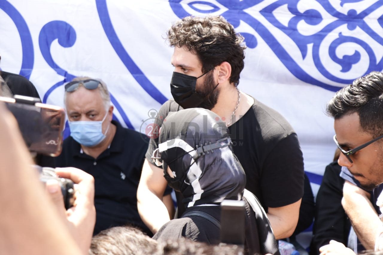 جنازة دلال عبد العزيز 1 (22)