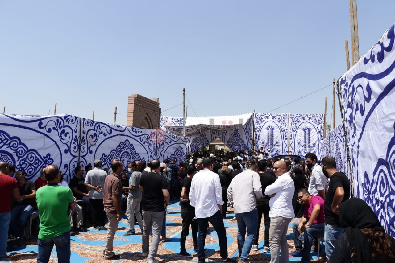 جنازة دلال عبد العزيز 1 (37)