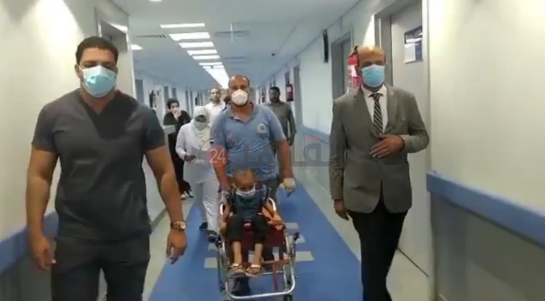 وصول الطفلة مريم إلى معهد ناصر 01