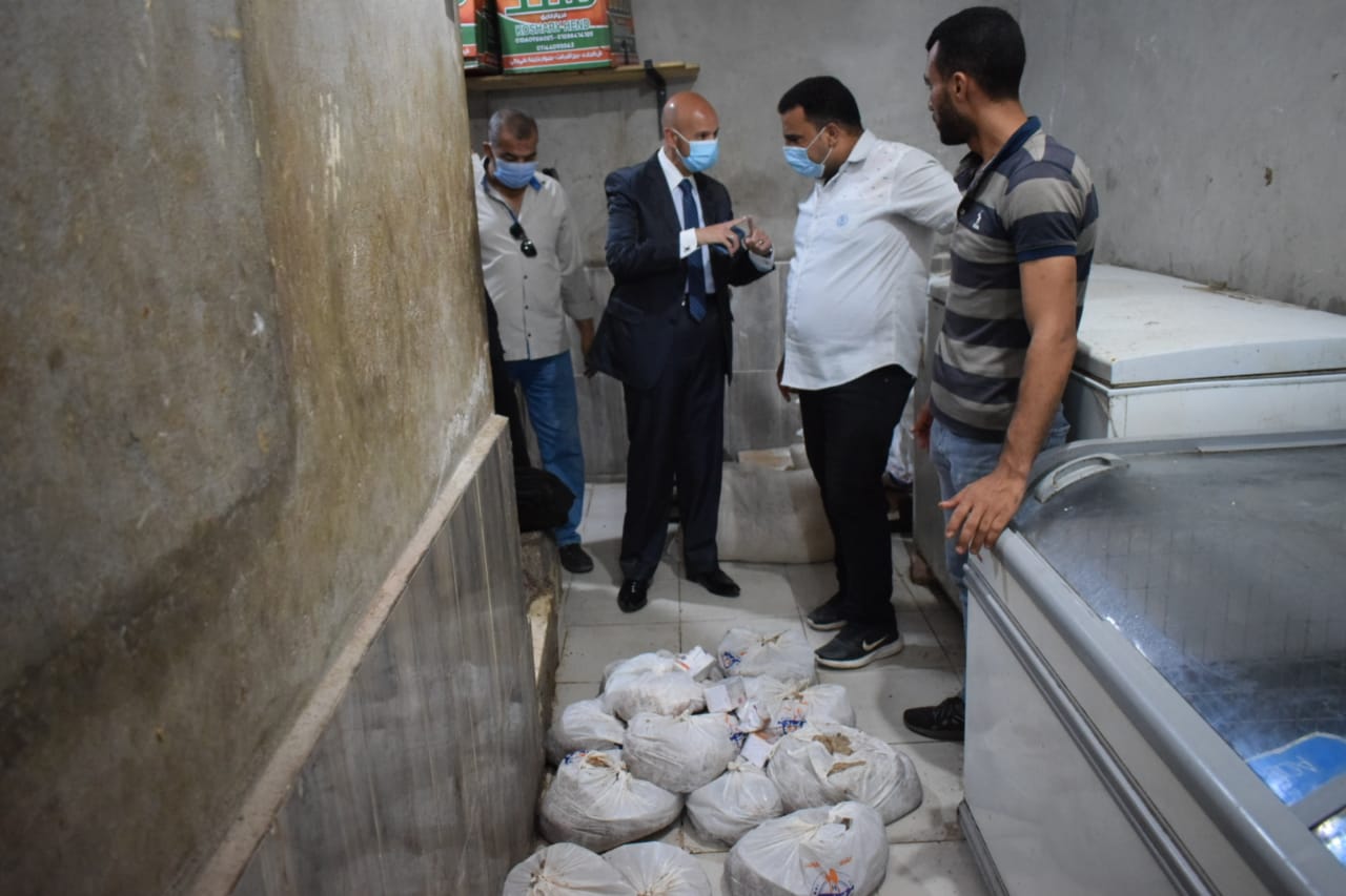 حملة تفتيشية على المطاعم بالزقازيق 2