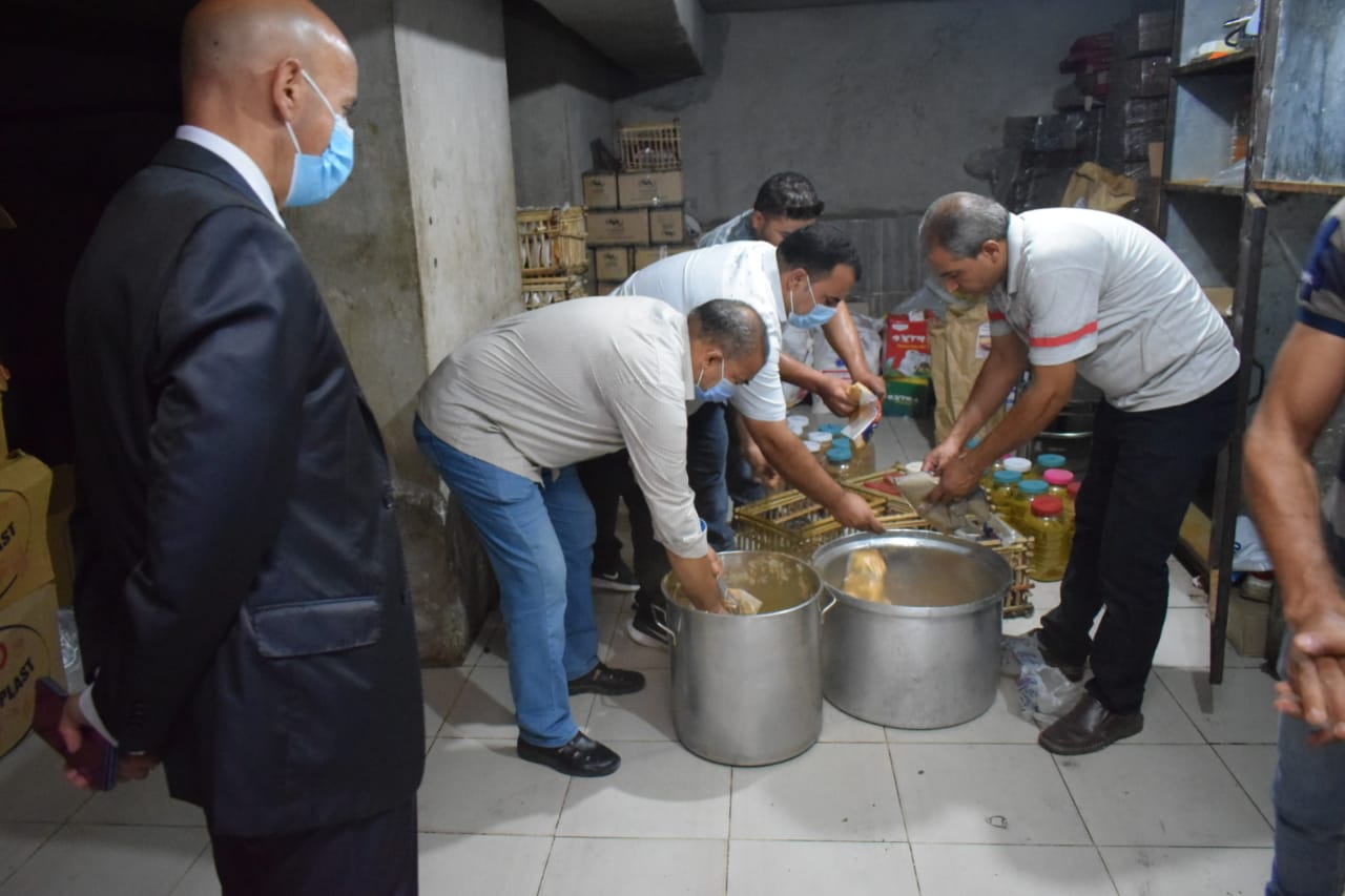 حملة تفتيشية على المطاعم بالزقازيق 3