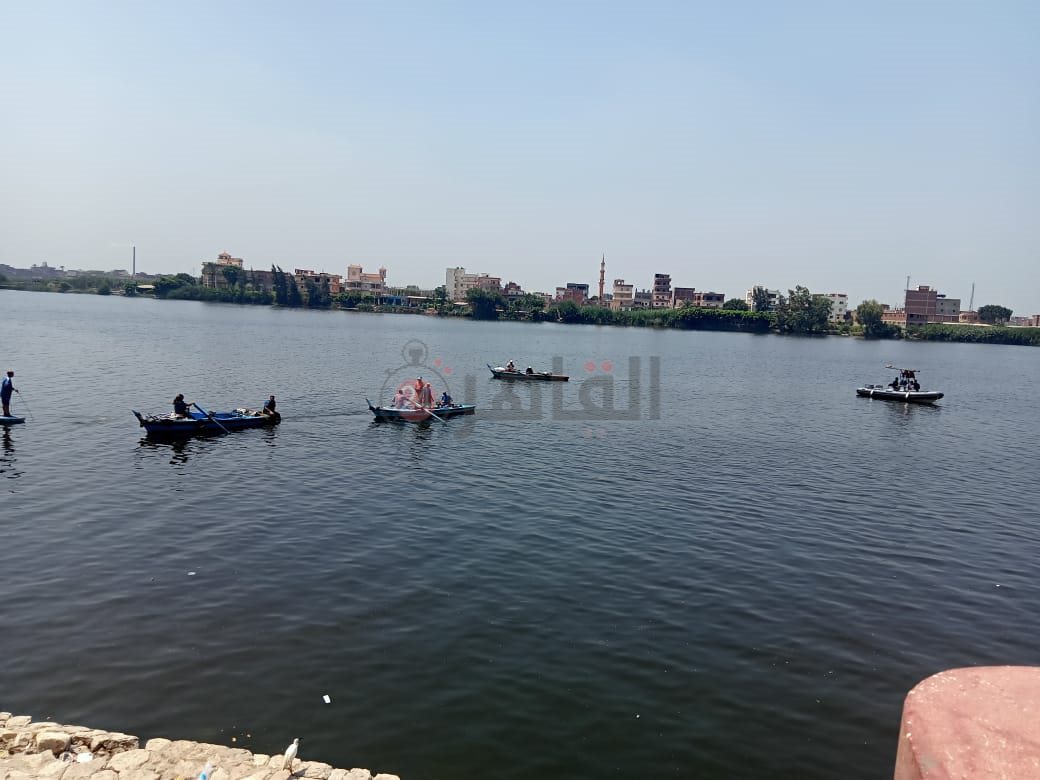 الإنقاذ النهري ومراكب الصيد تبحث عن الجثمان