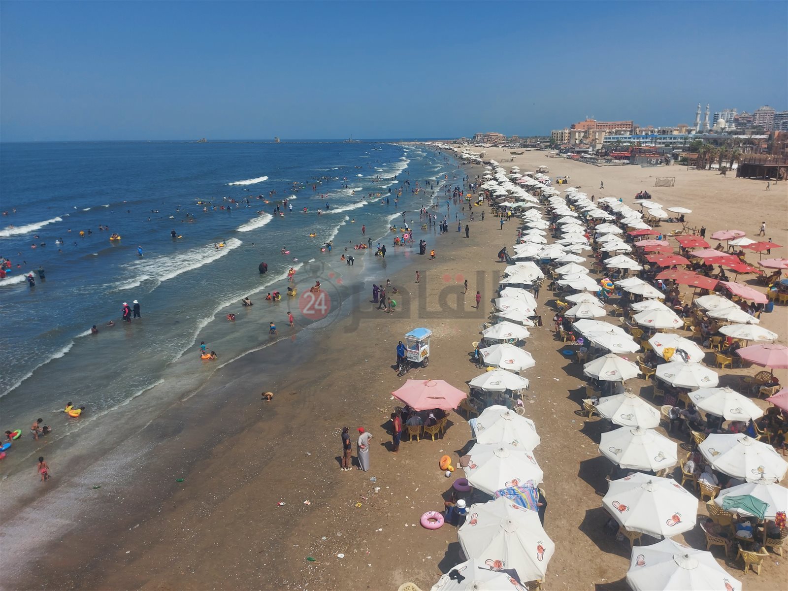 شاطئ بورسعيد 3