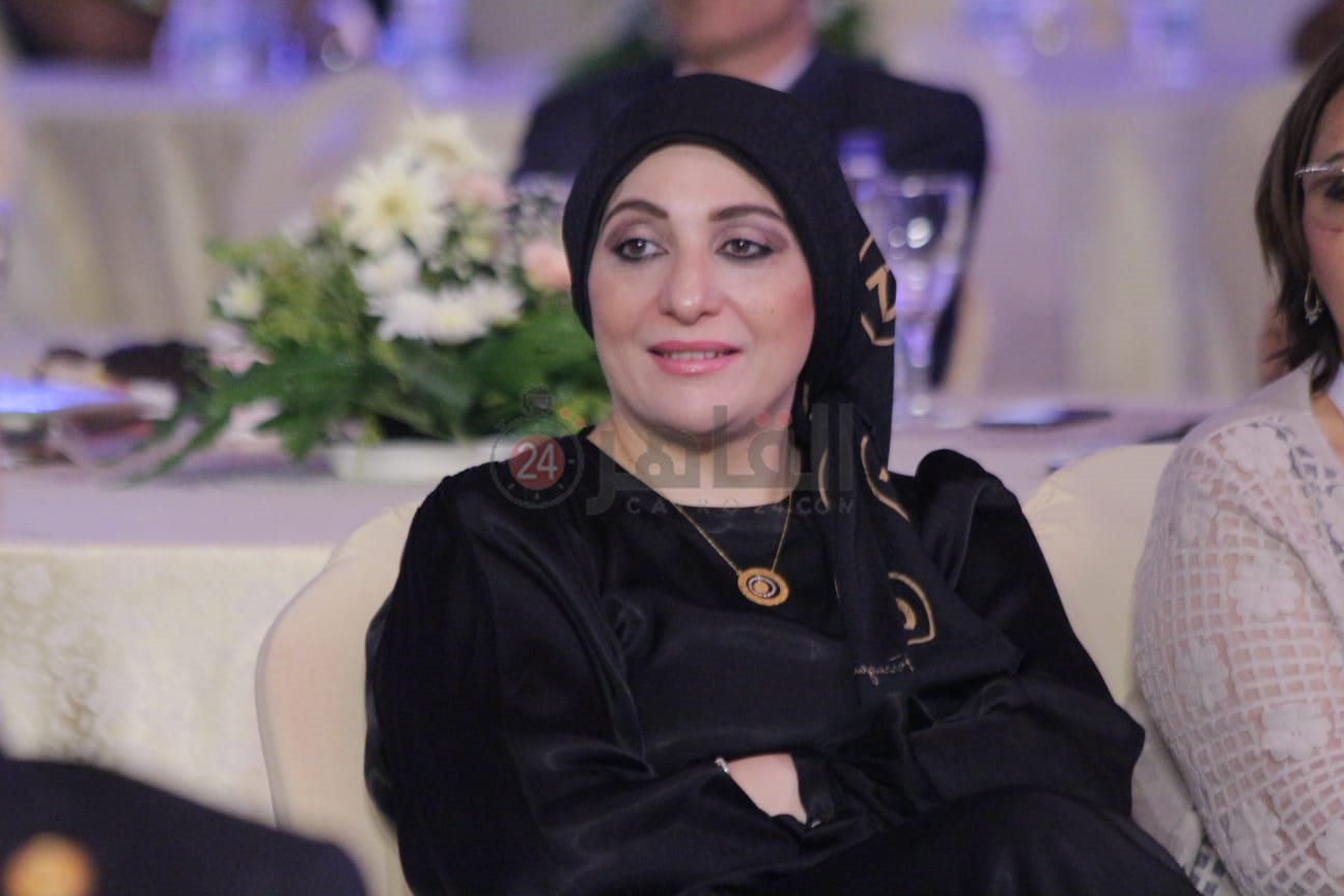 ac331b10-920a-4de7-8de2-a6c9c33a67c4