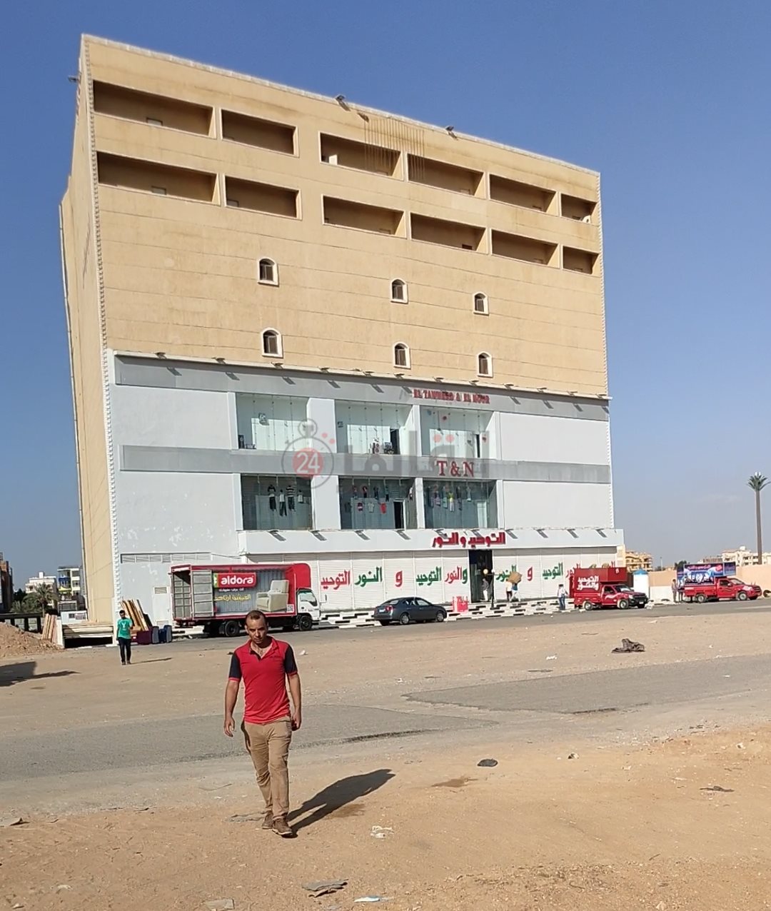 تصفية وغلق فرع التوحيد والنور بالعاشر من رمضان 02