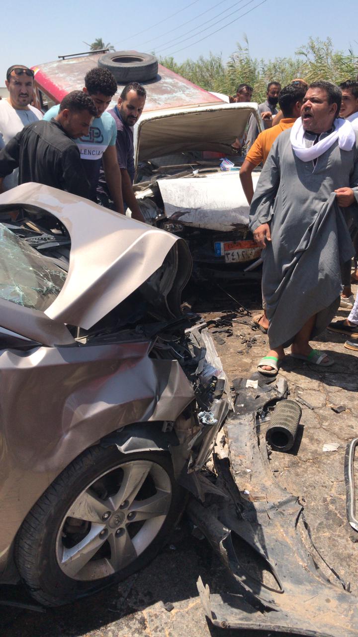 حادث تصادم بين سيارتين بالفيوم