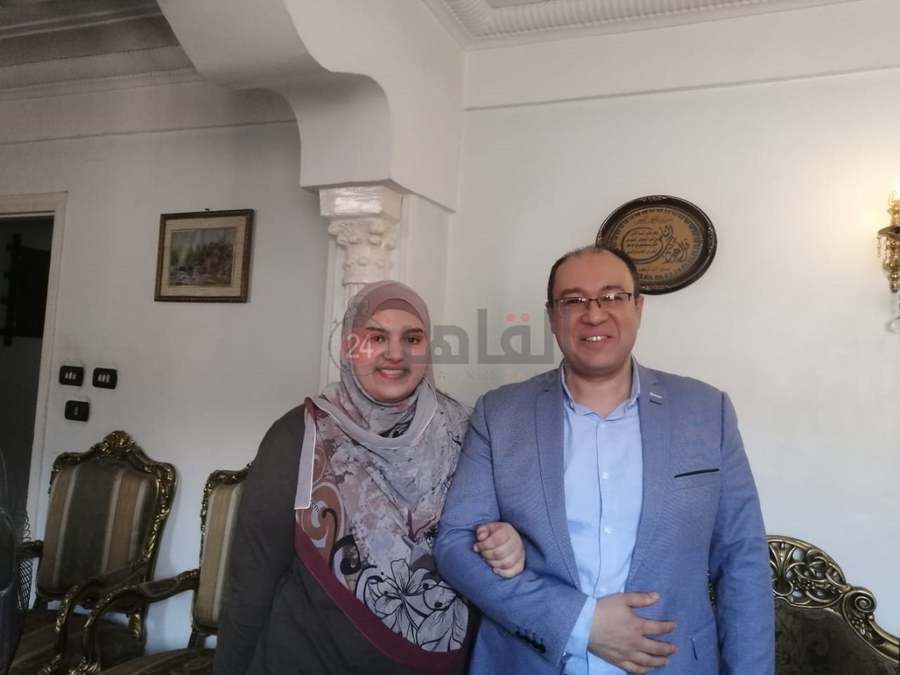 الثالثة على الثانوية العامة بالشرقية ووالدها