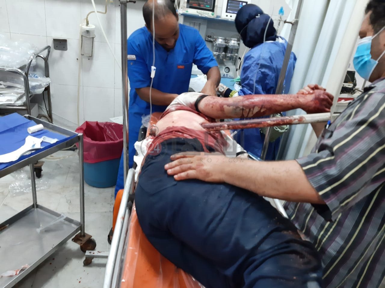 الماسورة في صدر الشاب 02