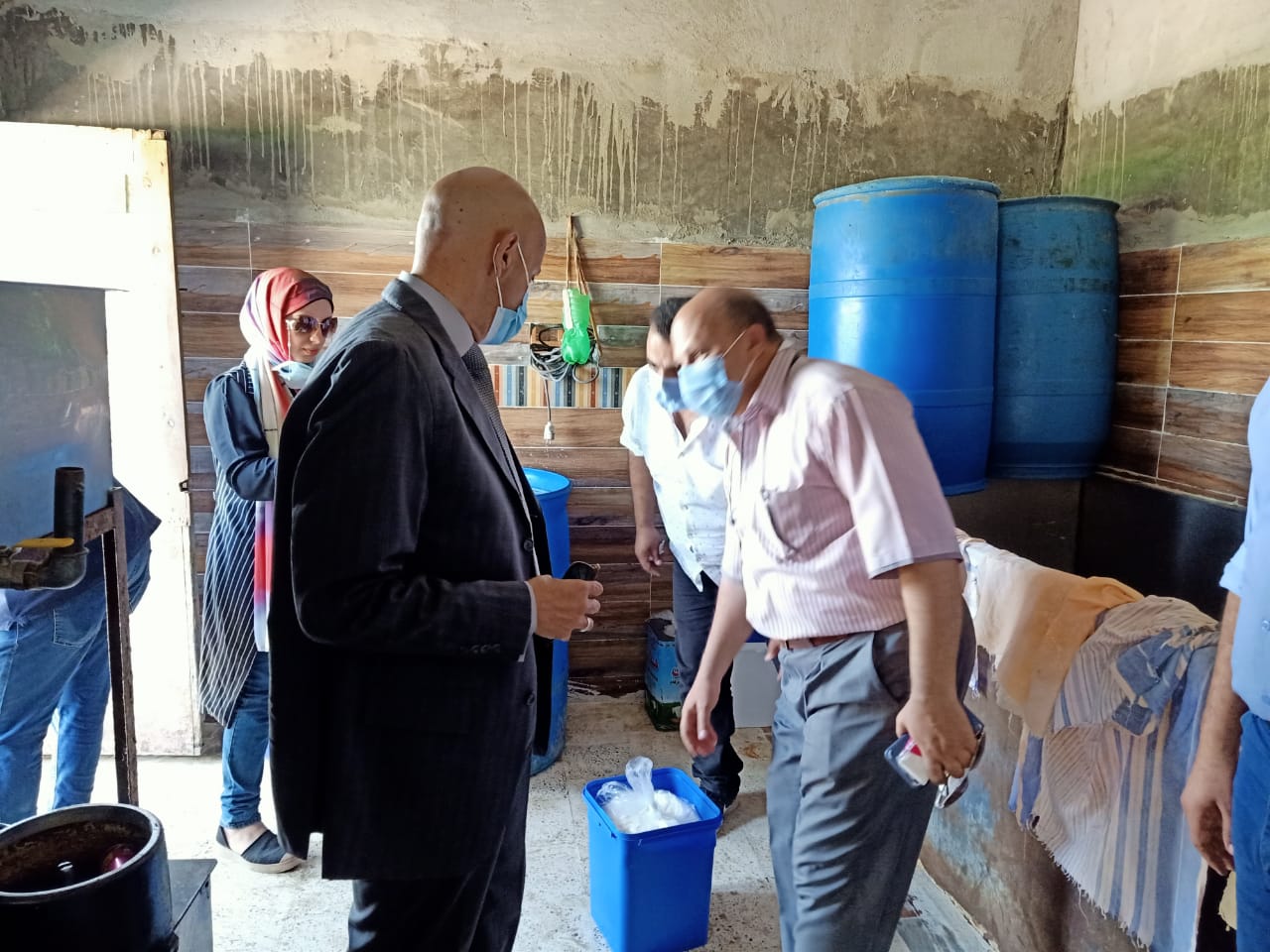 حملة على مصانع الأغذية بالشرقية 12