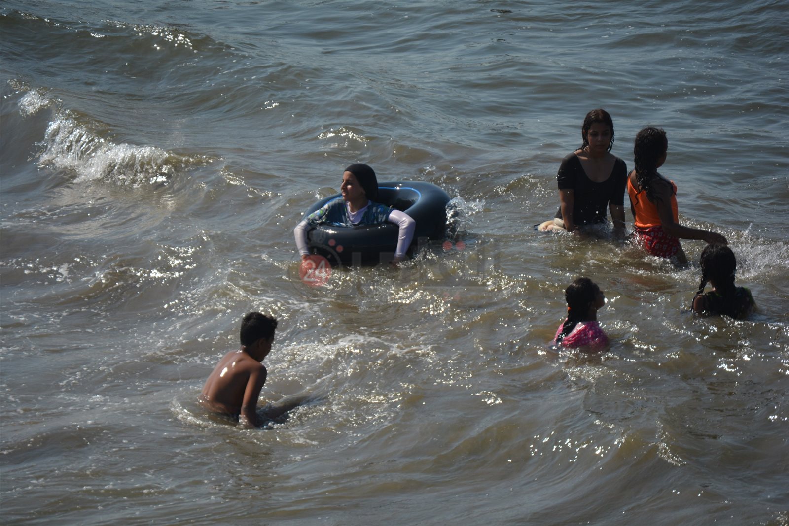 عوامة الغلابة ببورسعيد 
