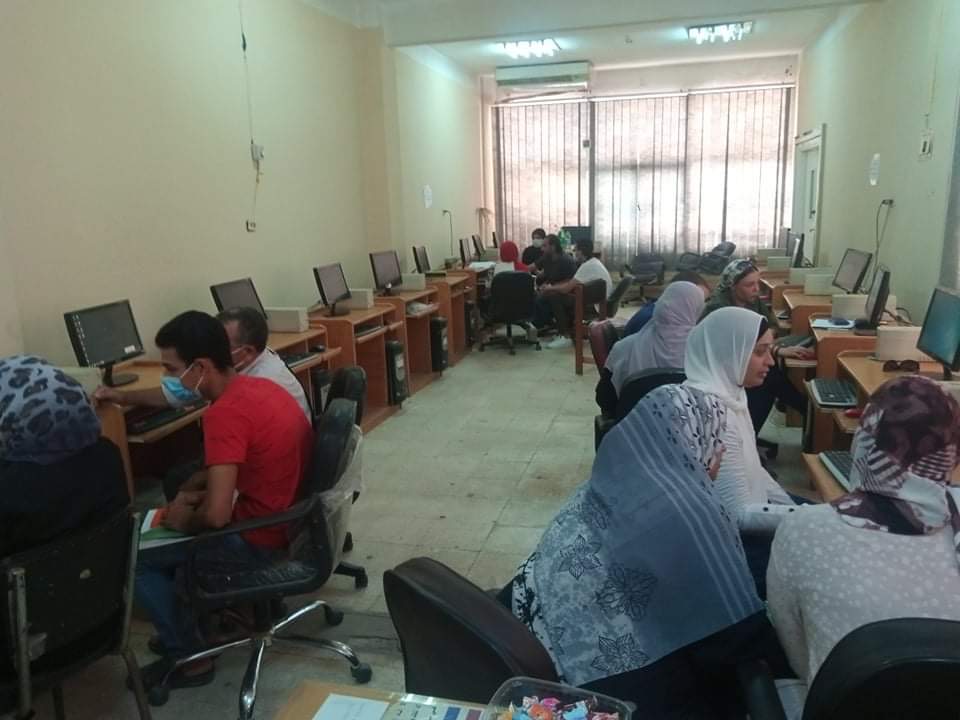 EDD354EC-9451-4819-B39C-B3E69A1122D9